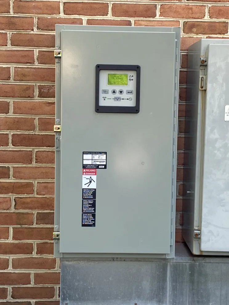 Trusted electrician providing outlet and switch repair in Thornton, PA - CI Electrical Contractors