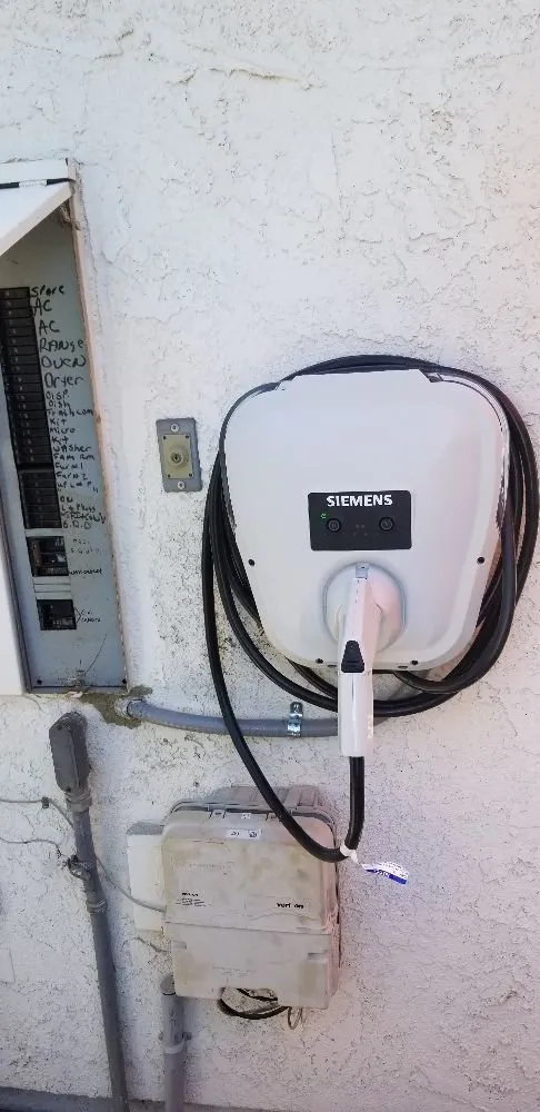 Slide of Cinc Tech Electric