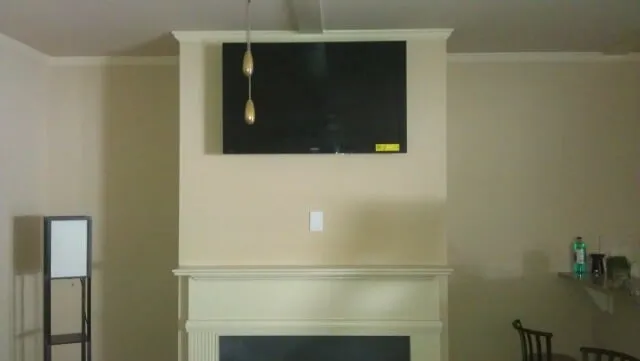 Reliable electrician providing circuit breaker repair in Gillsville, GA - CineMcKay