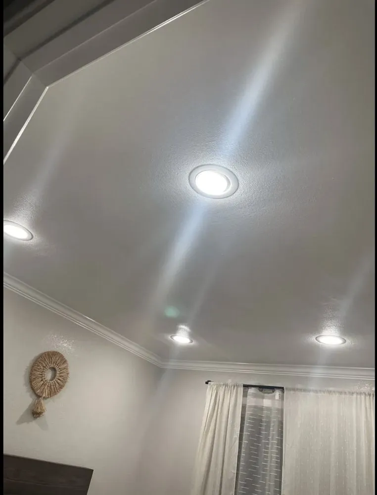 Slide of Circle Connect Electric