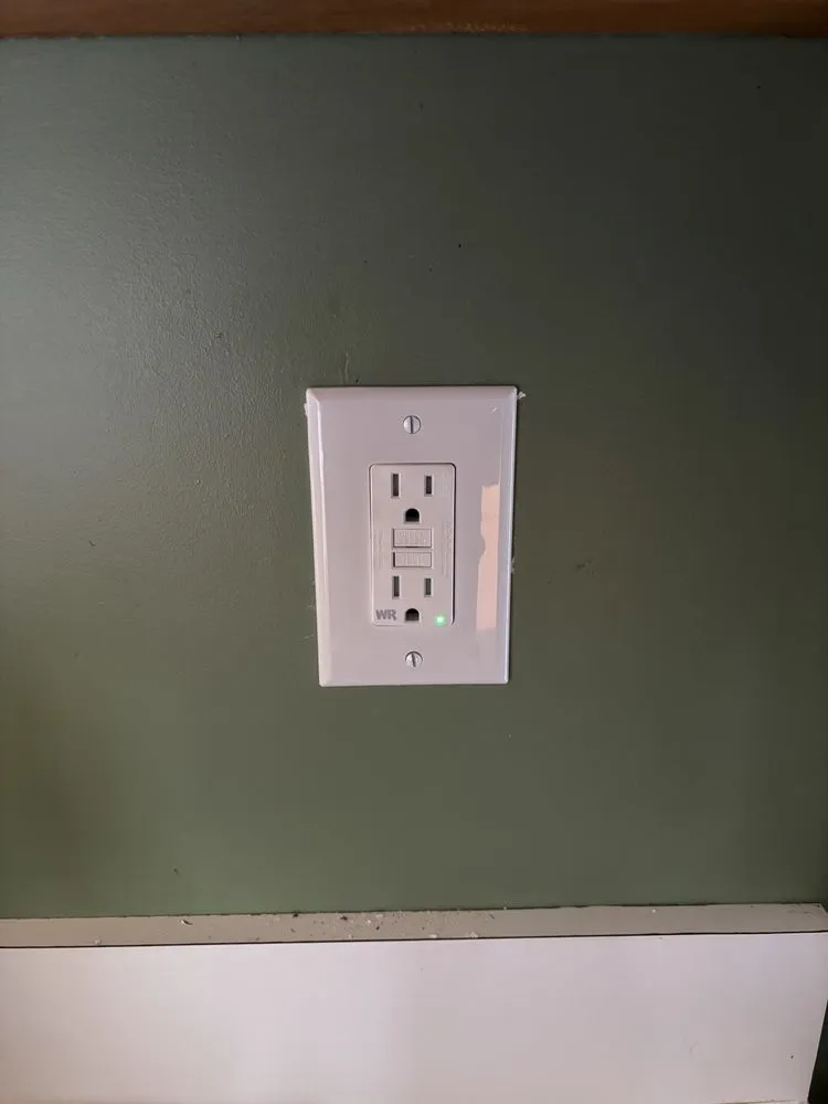 Licensed emergency electrical service in Winston-Salem, NC by Circle One Electric