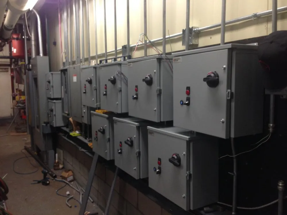 Slide of Circuit Electric