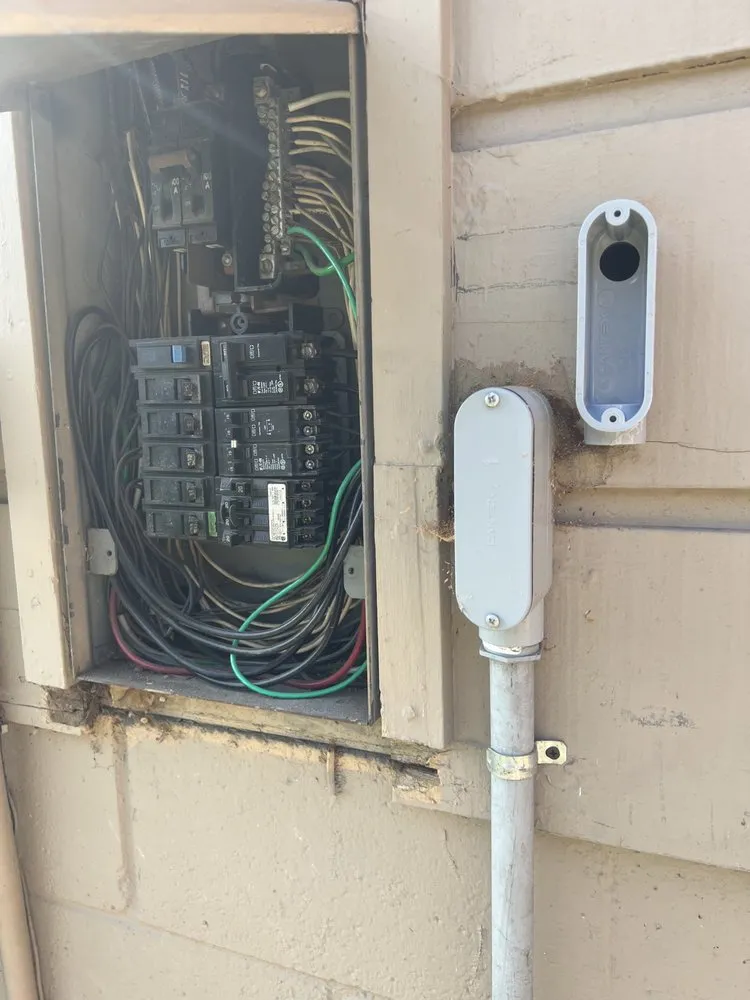 Slide of Circuit Heroes