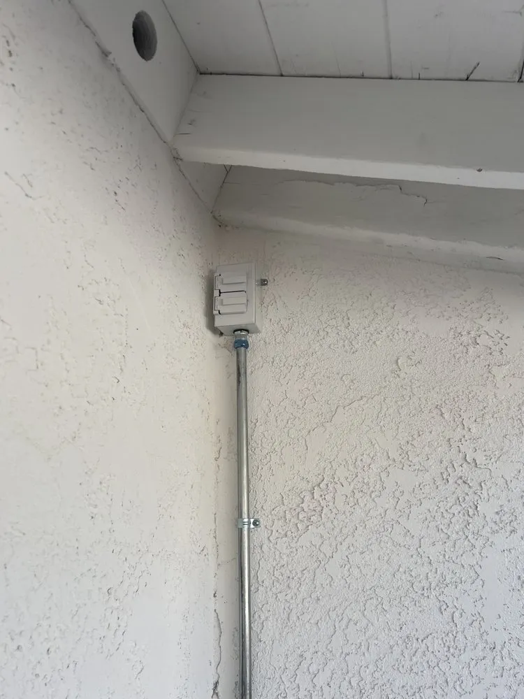 Slide of Circuit Heroes