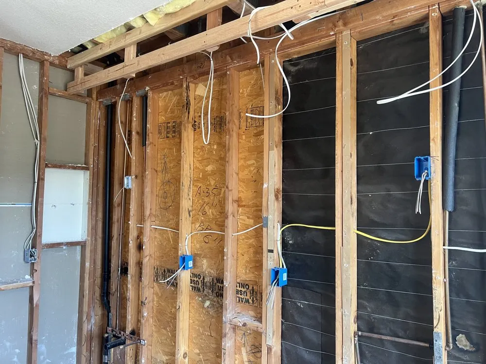 Slide of Circuit Heroes