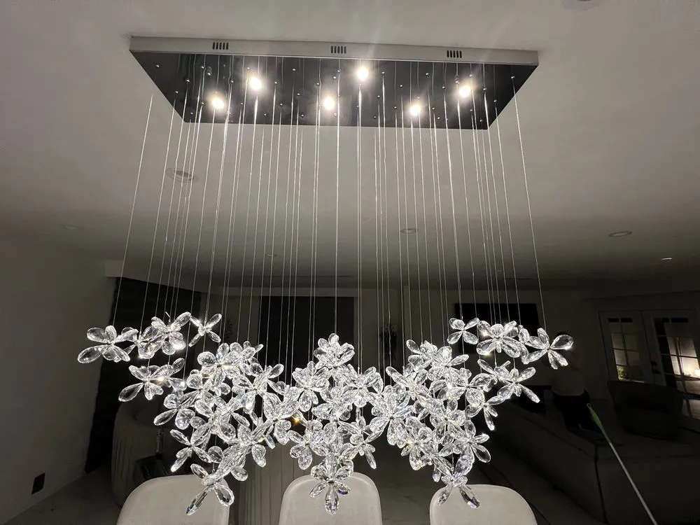 Slide of CircuitCity Electric