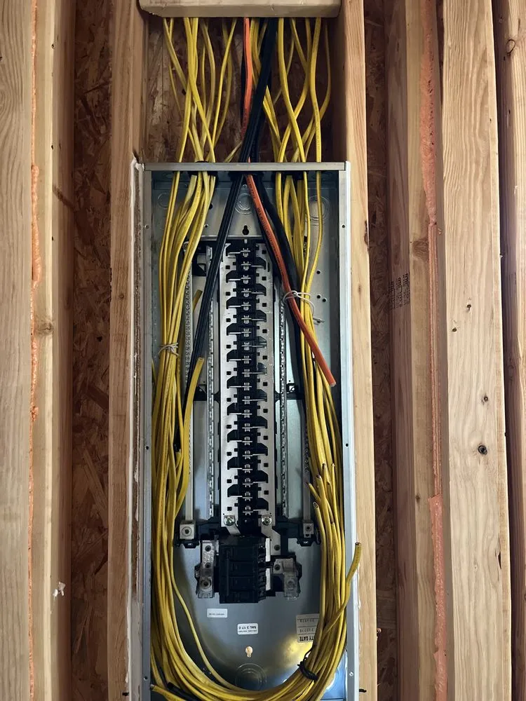 Slide of Ciro Electric