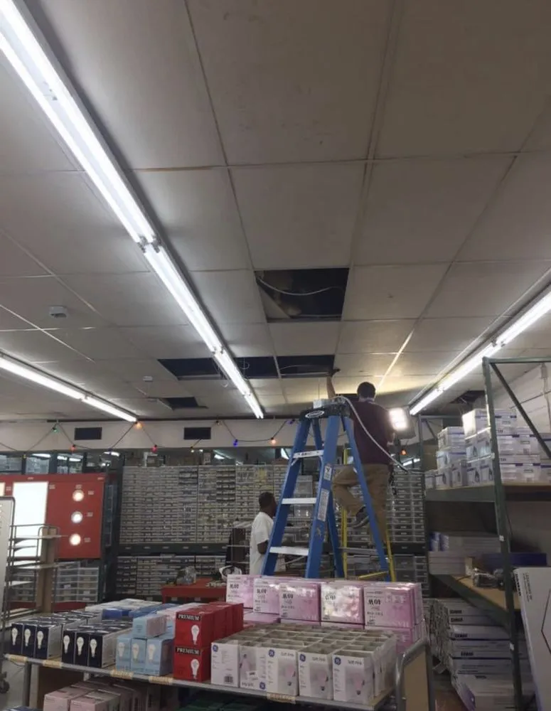 Slide of C&J Electrical Services