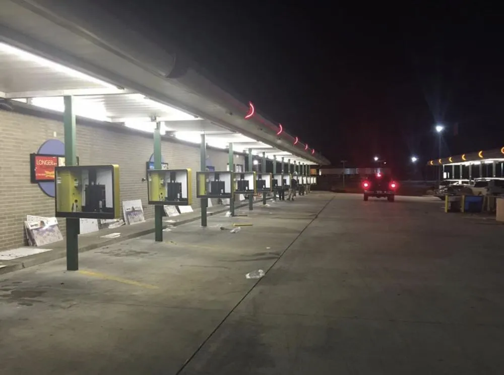 Slide of C&J Electrical Services