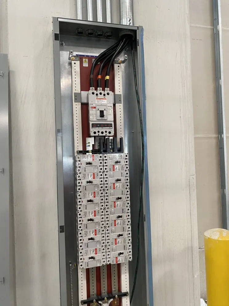 Emergency circuit breaker repair service in , - CJ's Electrical Company