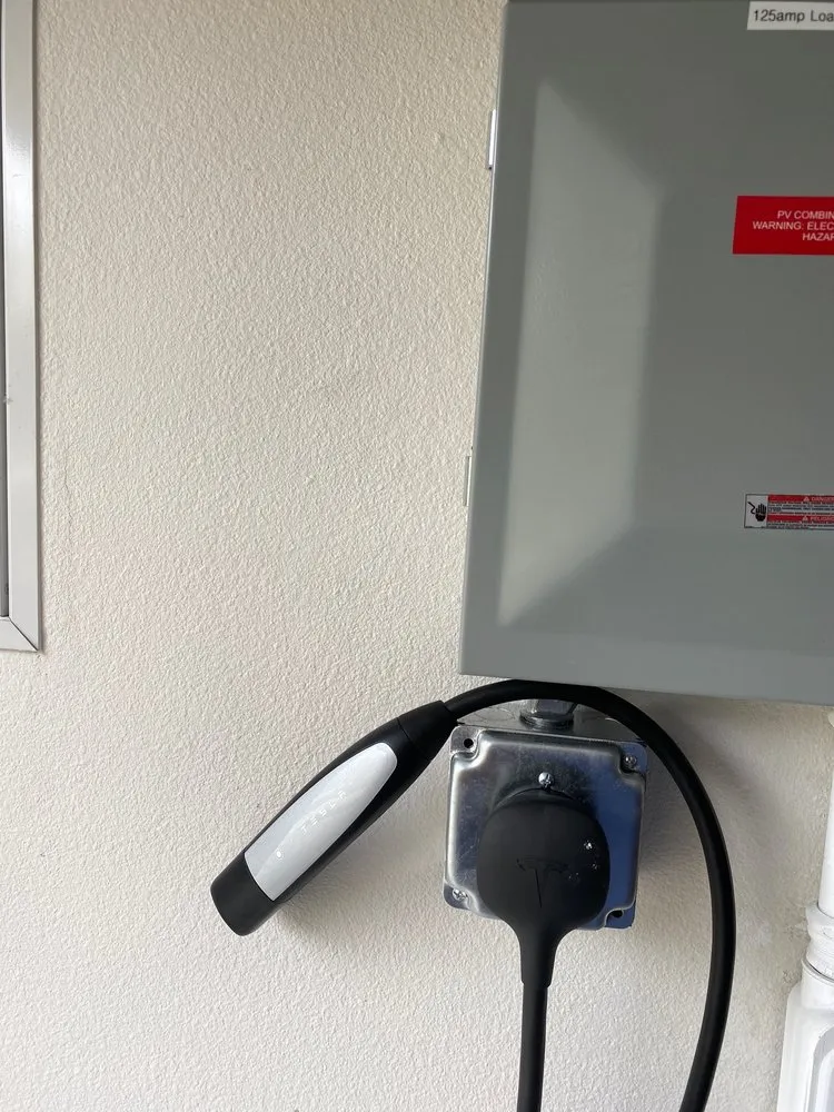 Emergency emergency electrical service in , by CK Electric