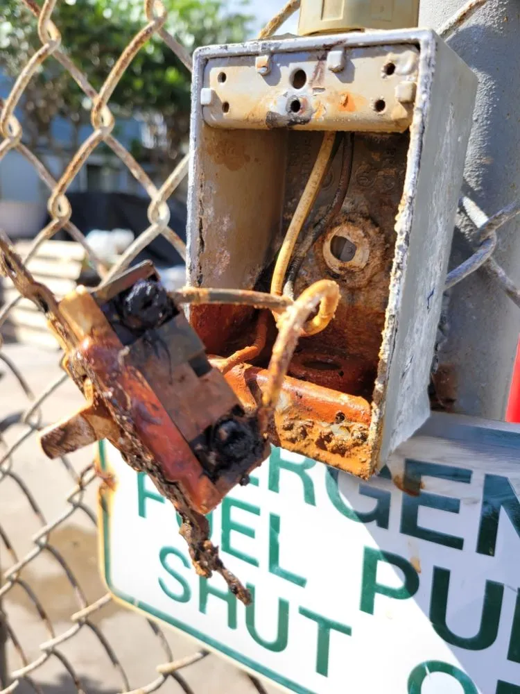 Slide of CK Handy Services