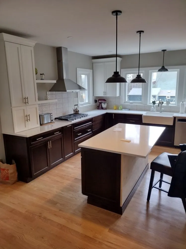 Slide of Ckg Electric