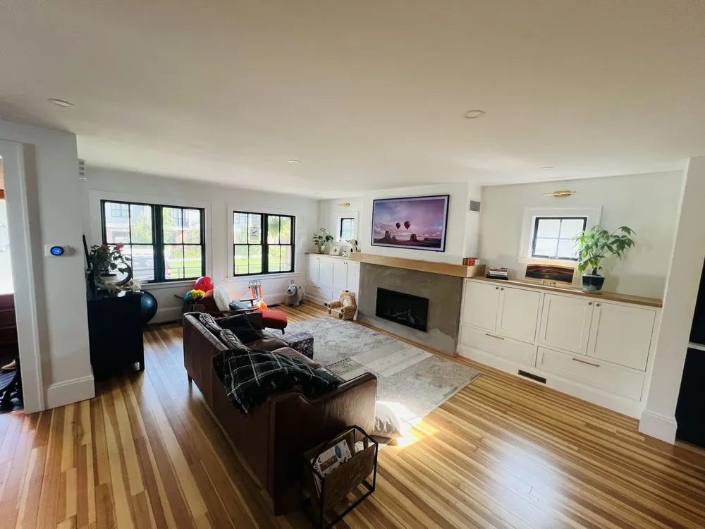 Slide of CL Electric