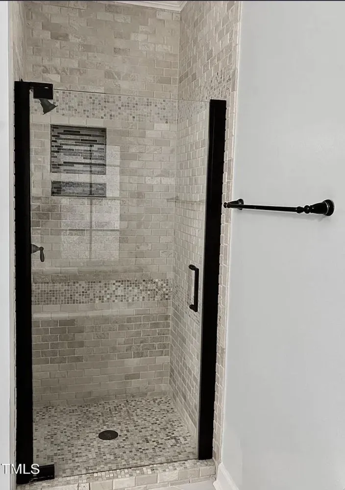 Slide of Clarity Handyman Service