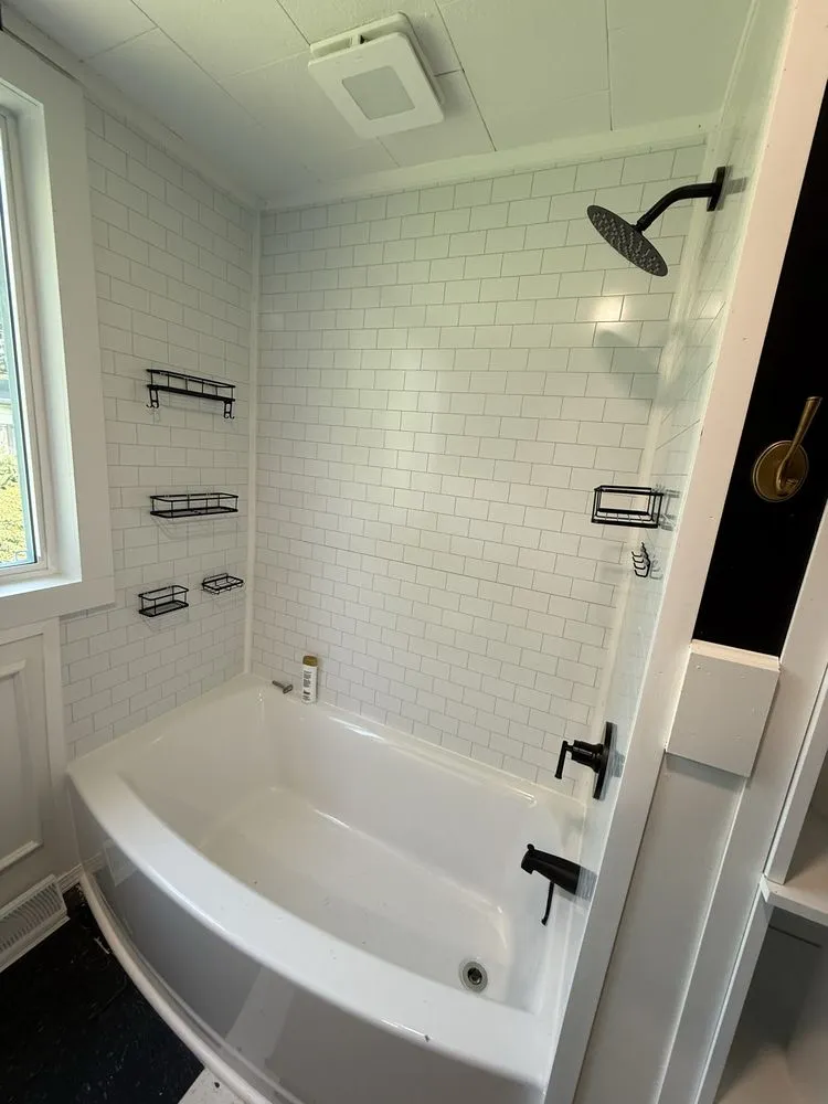 Slide of Clarity Handyman Service