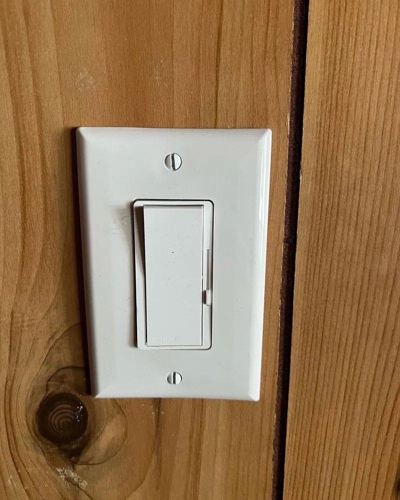 Slide of Clark Ave Emergency Electrician