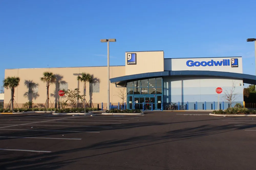 Affordable circuit breaker repair experts serving St. Petersburg, FL - Clark Electric