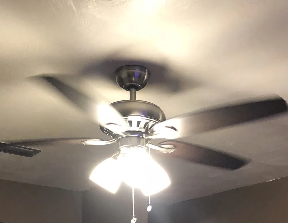 Emergency circuit breaker repair experts serving St. Petersburg, FL - Clark Electric