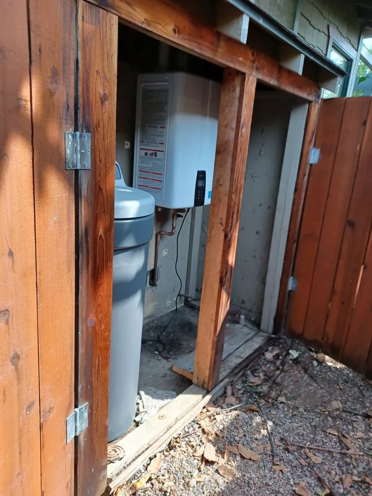 Trusted emergency electrical service in Bassett, CA by Clasik Solutions