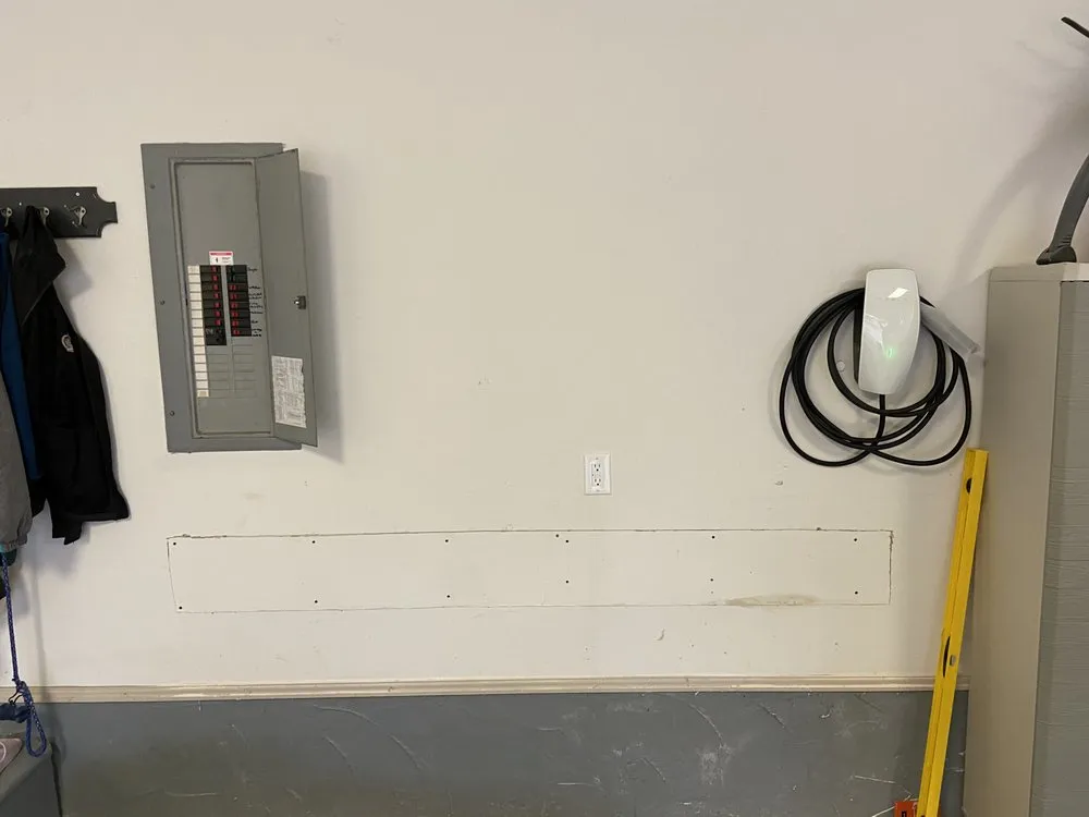 Expert electrical repair service in ,  - Classic Electric