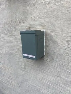 Trusted electrical service for homes in lighting installation,  by 