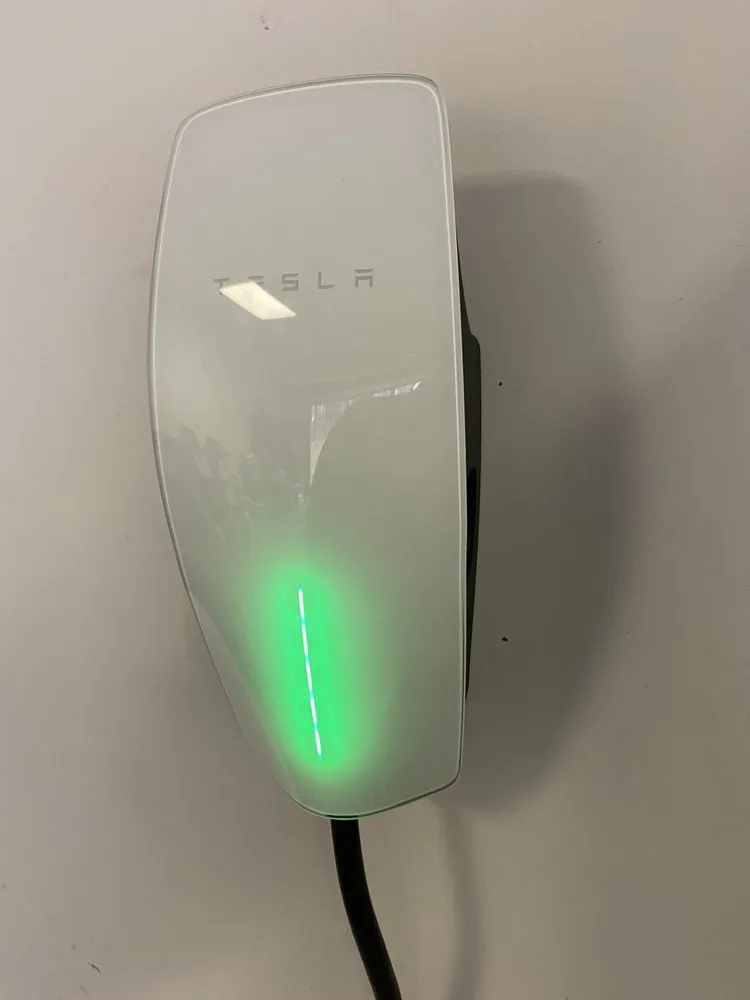 Expert electrical service for homes in emergency electrical service,  by 