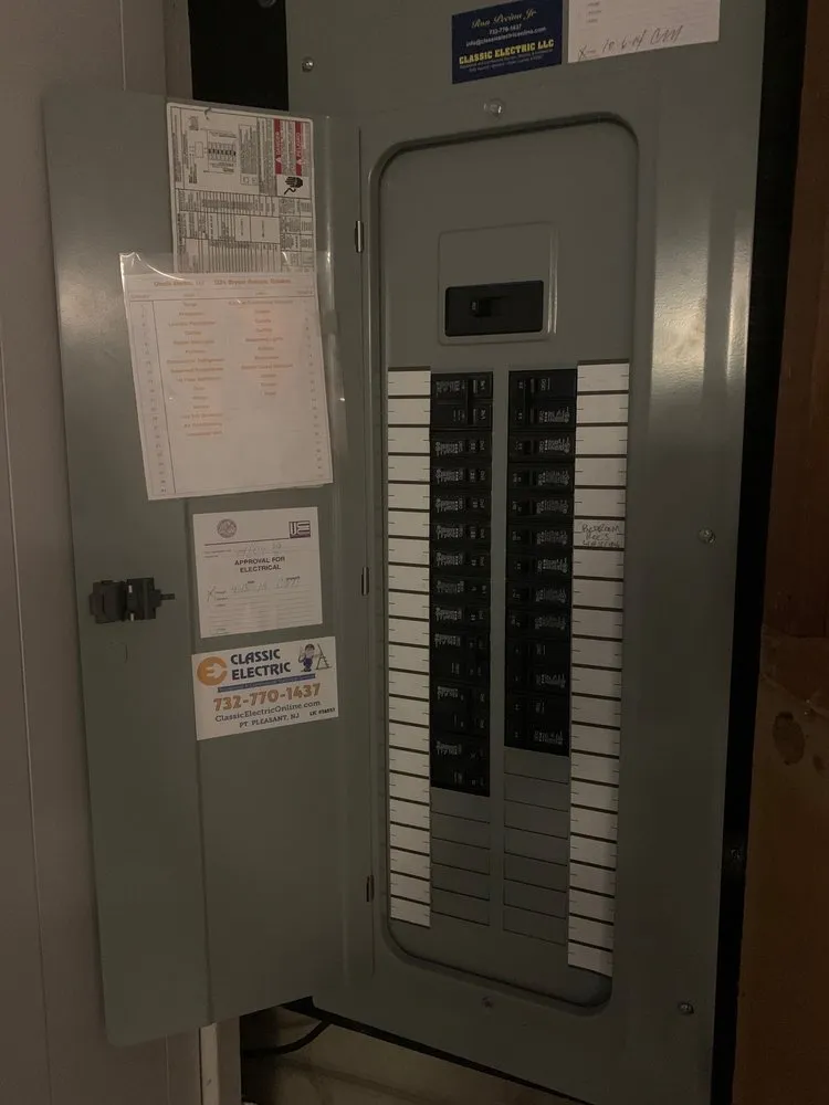 Affordable electrician providing circuit breaker repair in Point Pleasant, NJ - Classic Electric