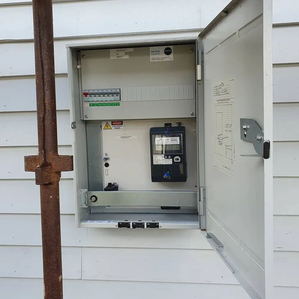 Slide of Classic Master Electrician