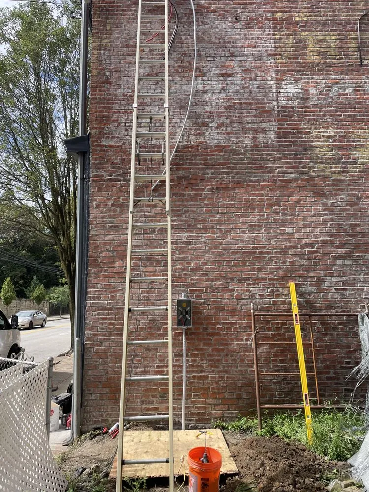 Slide of Clayton Contracting