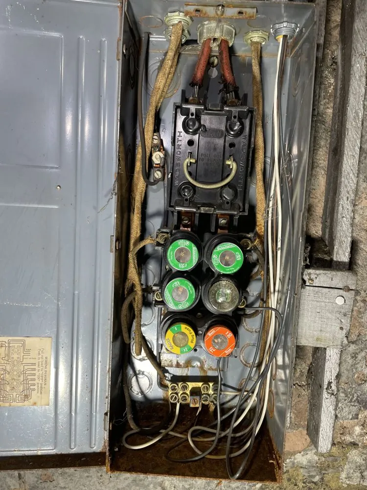 Slide of Clayton Contracting