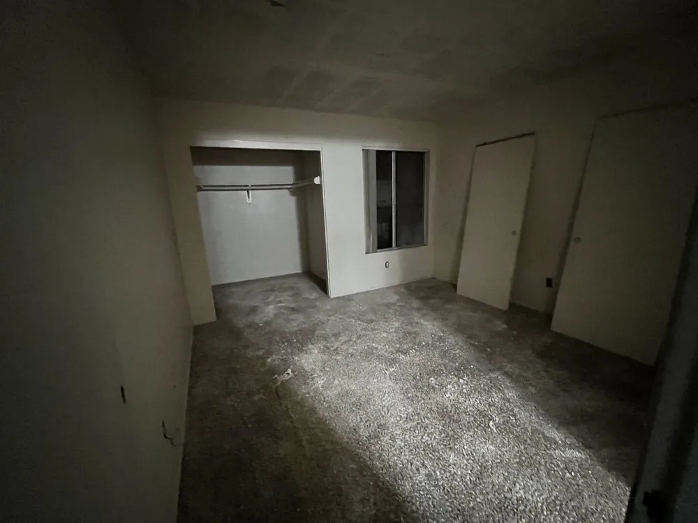 Slide of Clean & Handee