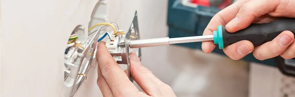 Slide of Clean Circuits Electrical Contracting