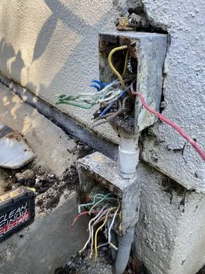 Clean Finish Electrical Logo