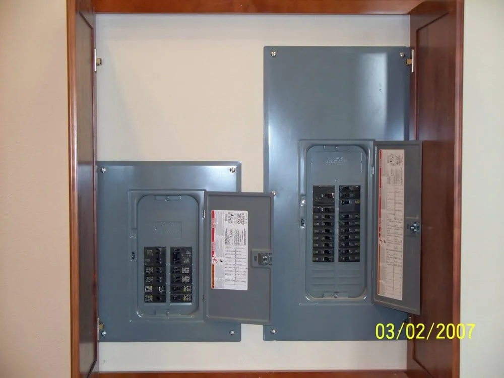 Slide of Clever Electric