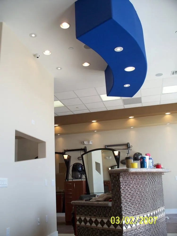 Slide of Clever Electric