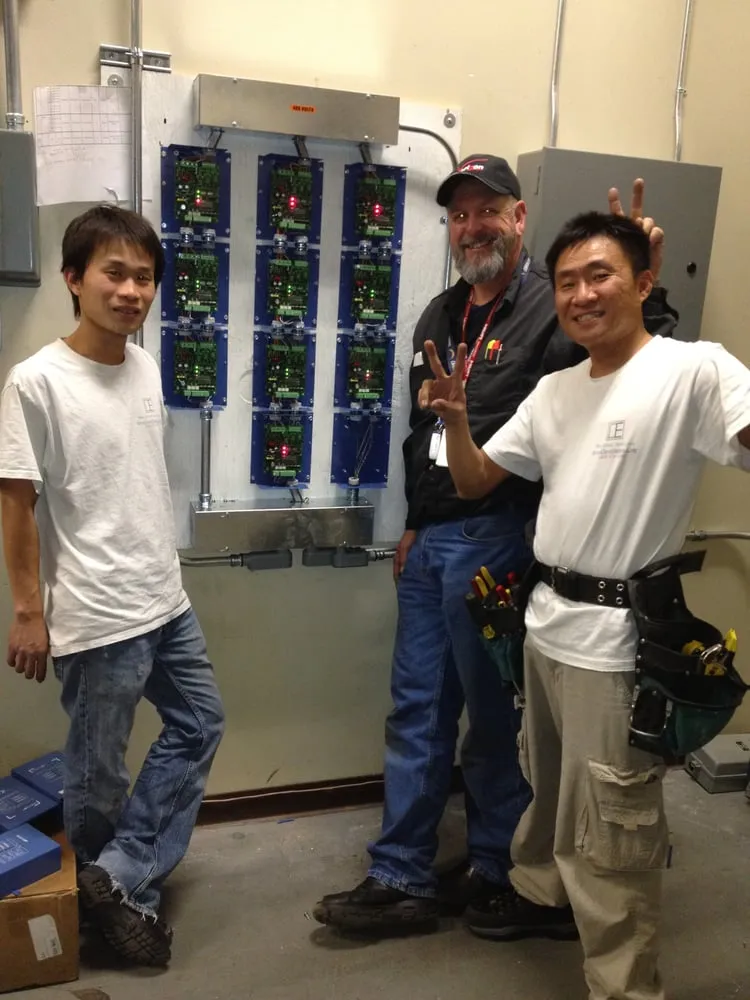 Slide of Clever Electric