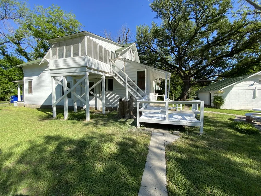 Slide of ClifTex Construction