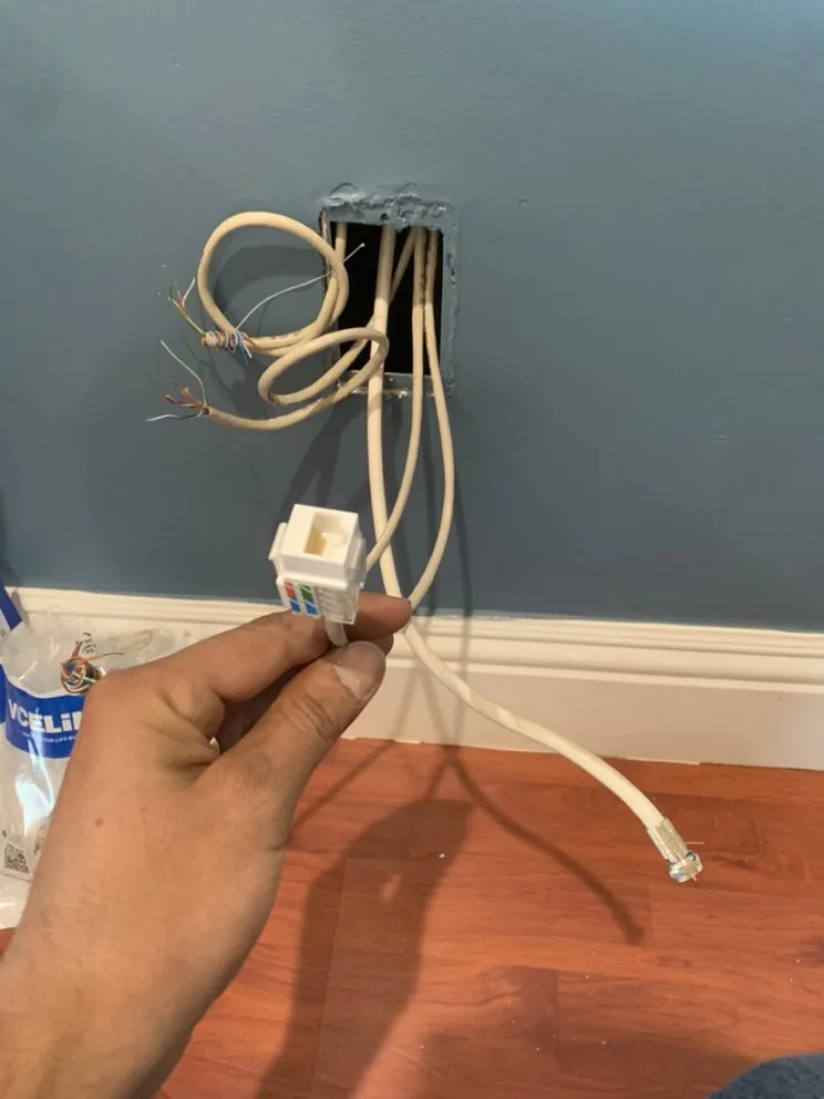 Slide of Clinic of Computer