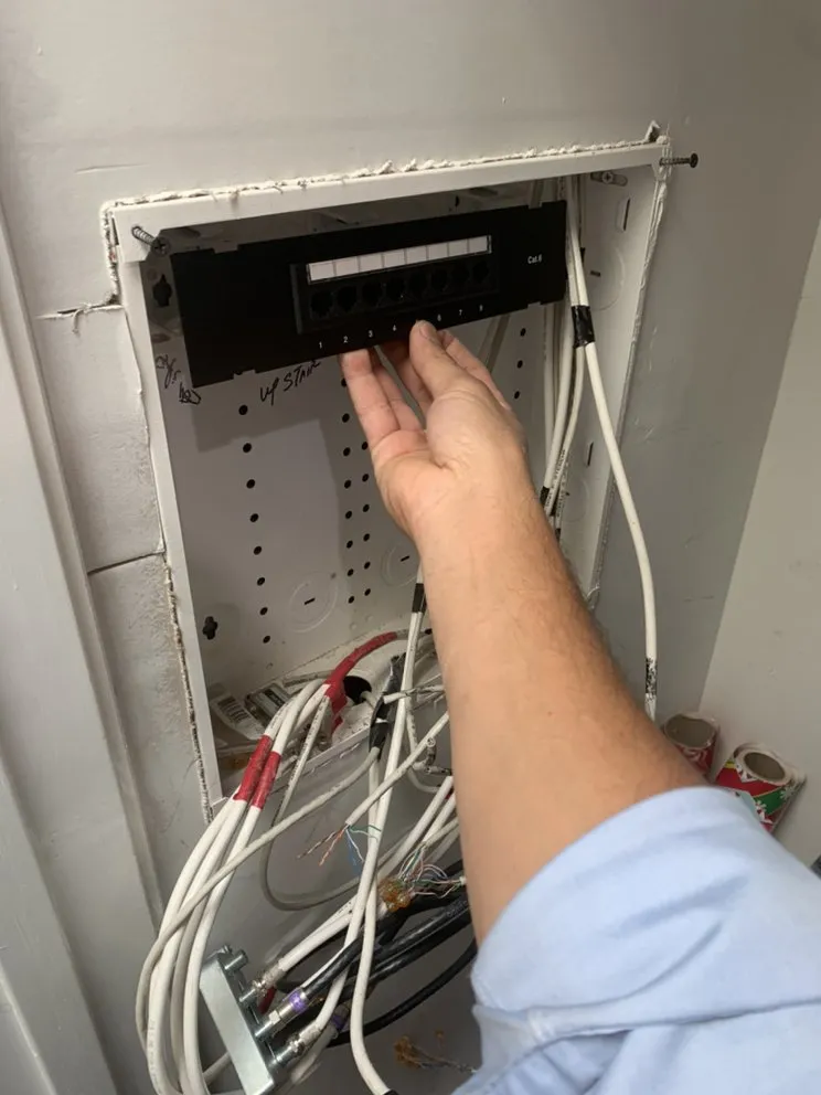 Slide of Clinic of Computer