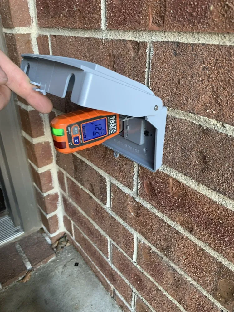 Emergency emergency electrical service experts serving Benton, KS - CLJ Electric