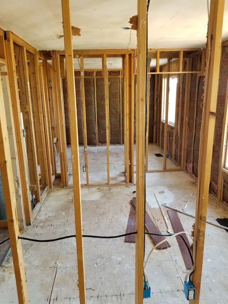 Slide of Close 2 Home Solutions