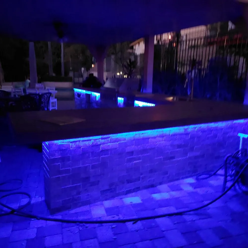 Slide of Closed Circuit Electric