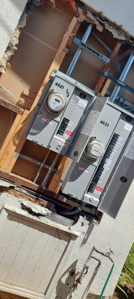 Slide of Closed Circuit Electric