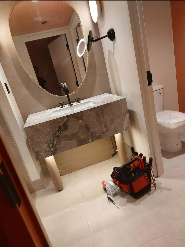 Slide of Closed Circuit Electric