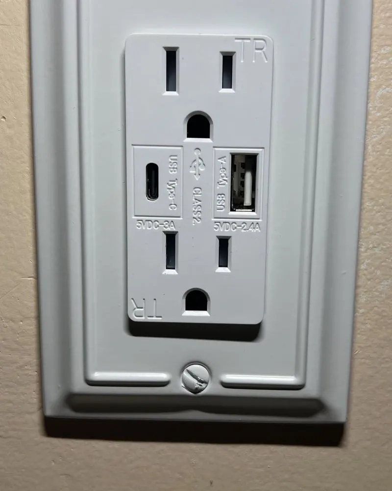 Slide of Cloud Wave 24 Hour Electrician