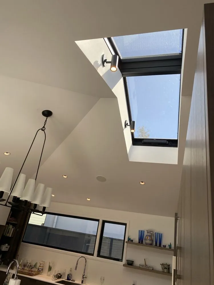 Slide of Cloyd Electric