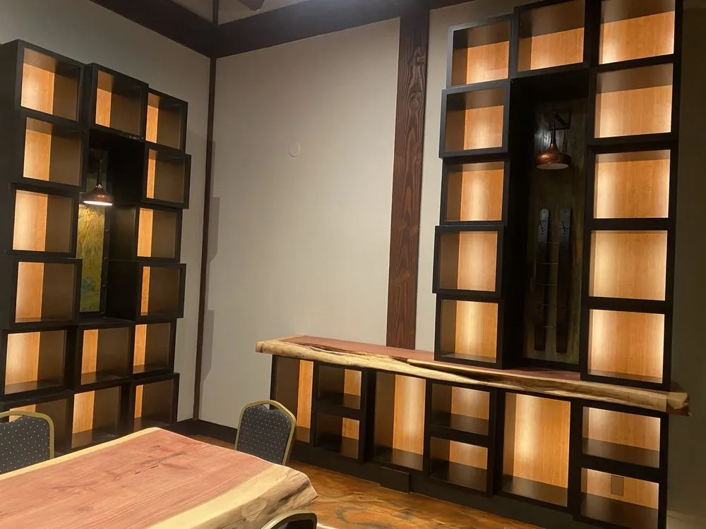 Slide of Cloyd Electric