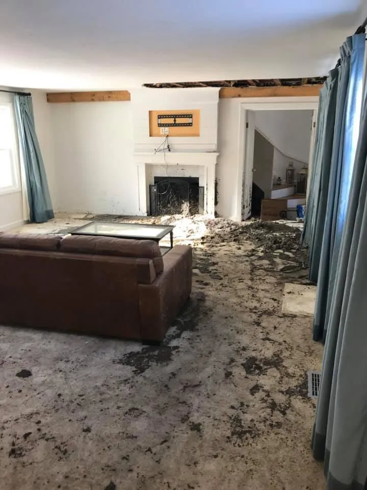 Slide of Cluff Electric