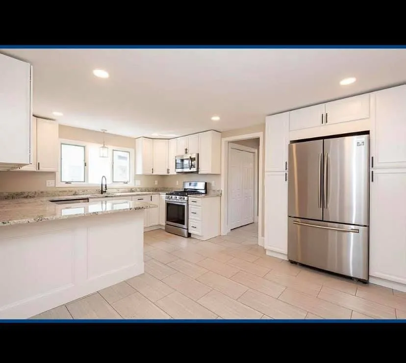 Slide of Cluff Electric